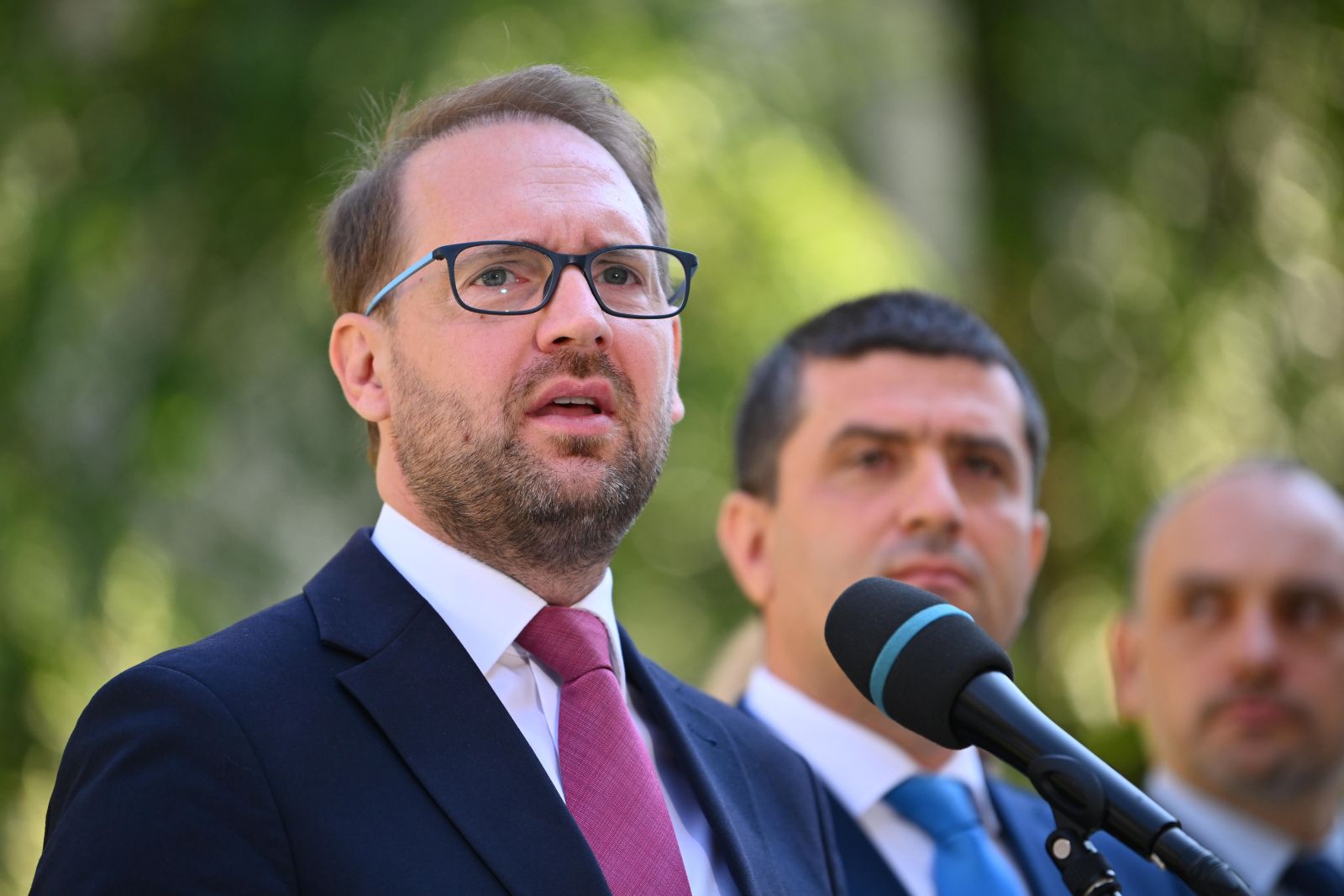 Dominic Fritz ridică miza după pierderea mandatului: „Dacă va fi nevoie ca România să treacă prin alegeri anticipate, vom merge”