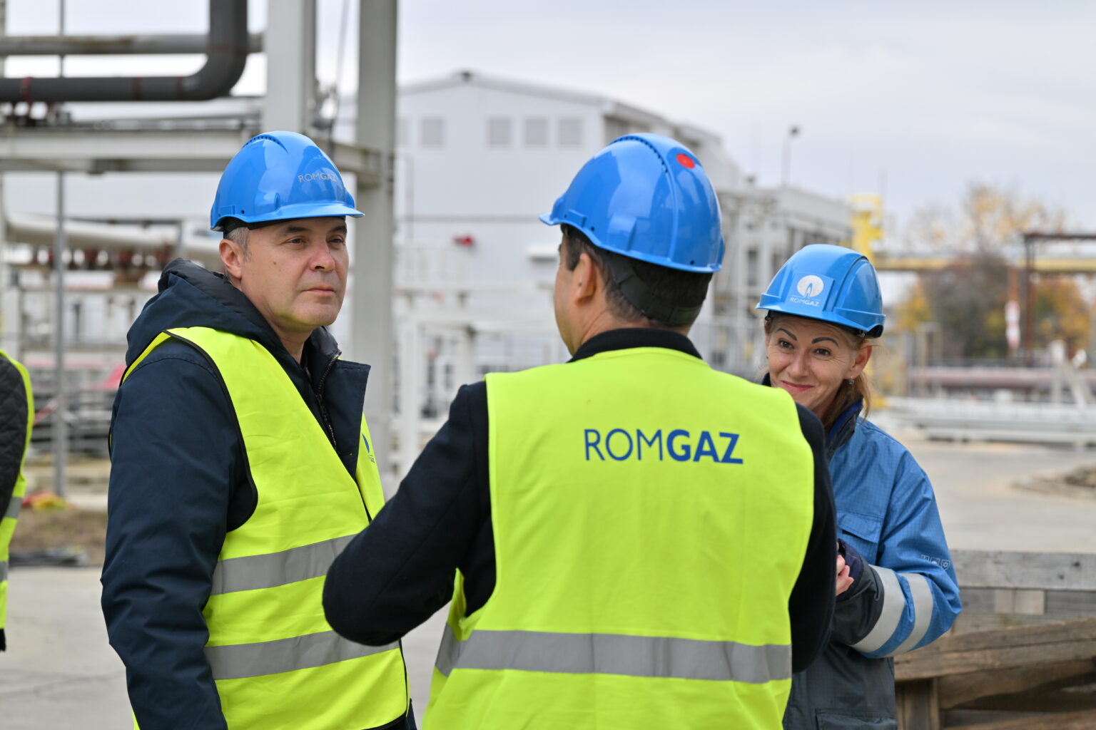 FOTO | Ministrul Energiei, Dumitru Chisăliță, a vizitat termocentrala de la Iernut. Centrala de 430 MW ar putea intra în operare comercială în 2027