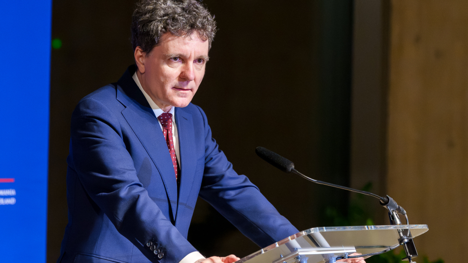 Nicușor Dan, ședință de lucru cu mai mulți miniștri pe tema bugetului UE, înainte de Consiliul European
