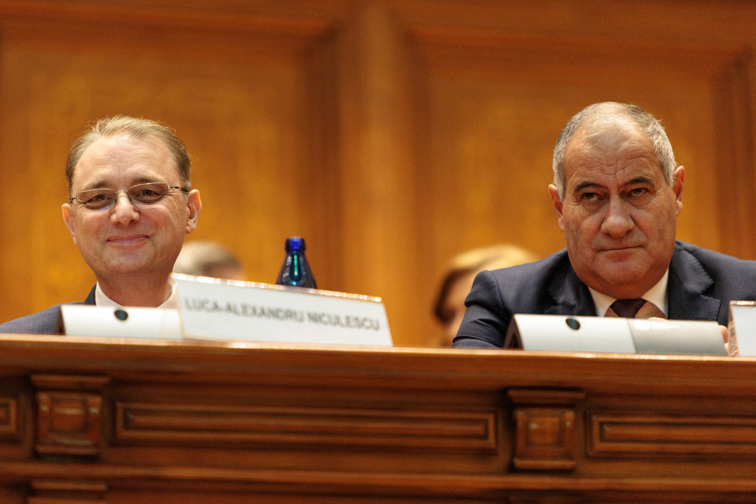 Luca Niculescu este premierul României. Ce promite noul Guvern pentru pensii, salarii și taxe. Marea problemă a planului