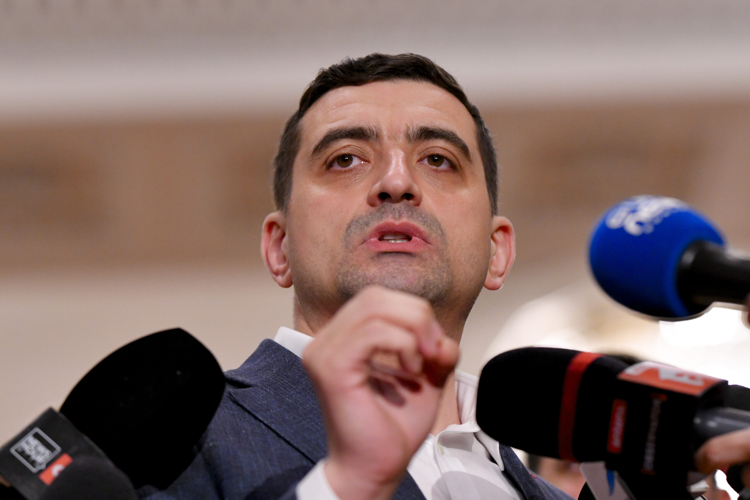 George Simion, mesaj în ceas de seară: „Vor să mă aresteze”