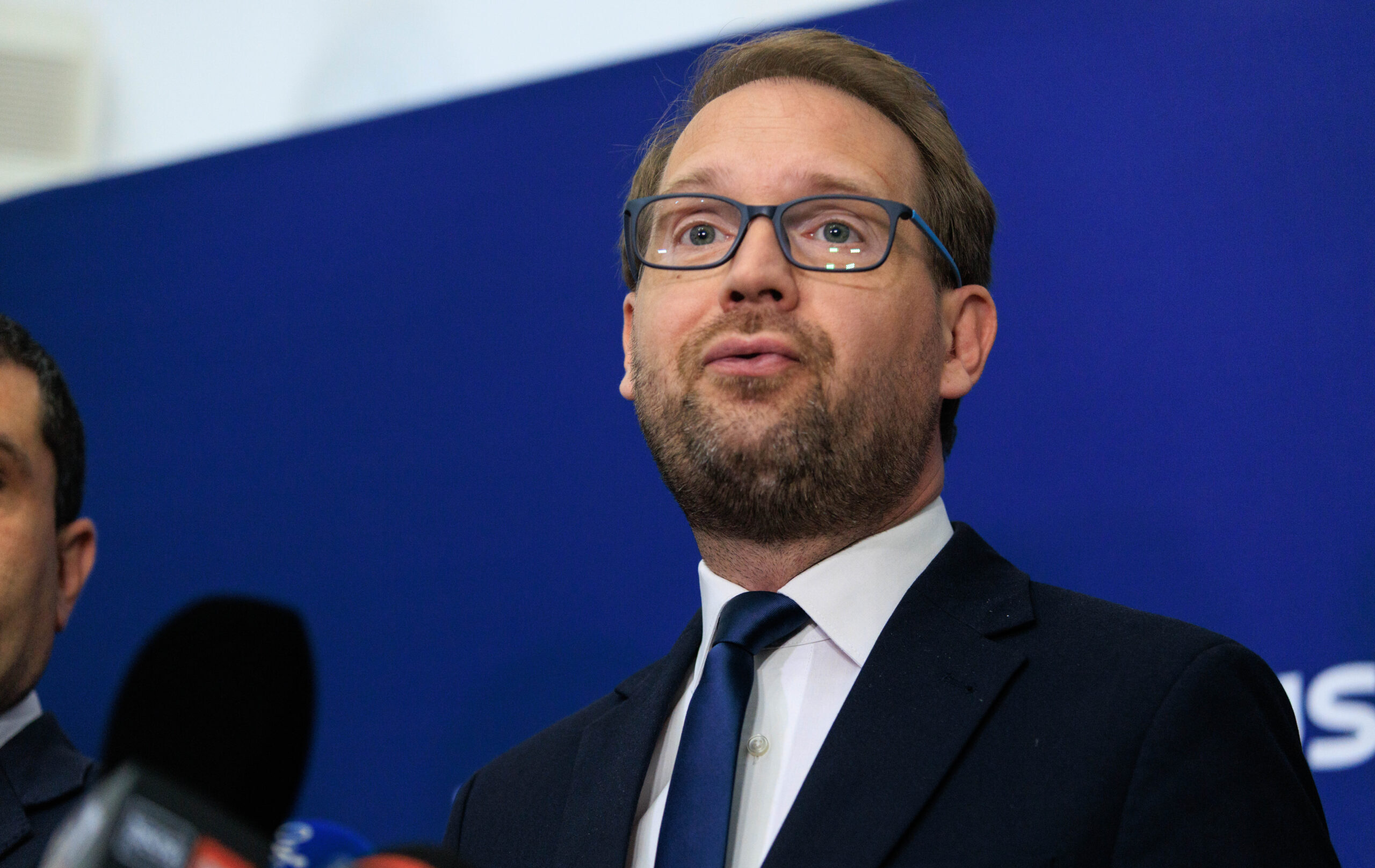 Dominic Fritz, acuzații la adresa social-democraților: „PSD se preface că ar căuta gaura în buget. Dar ce caută de fapt e o scuză”