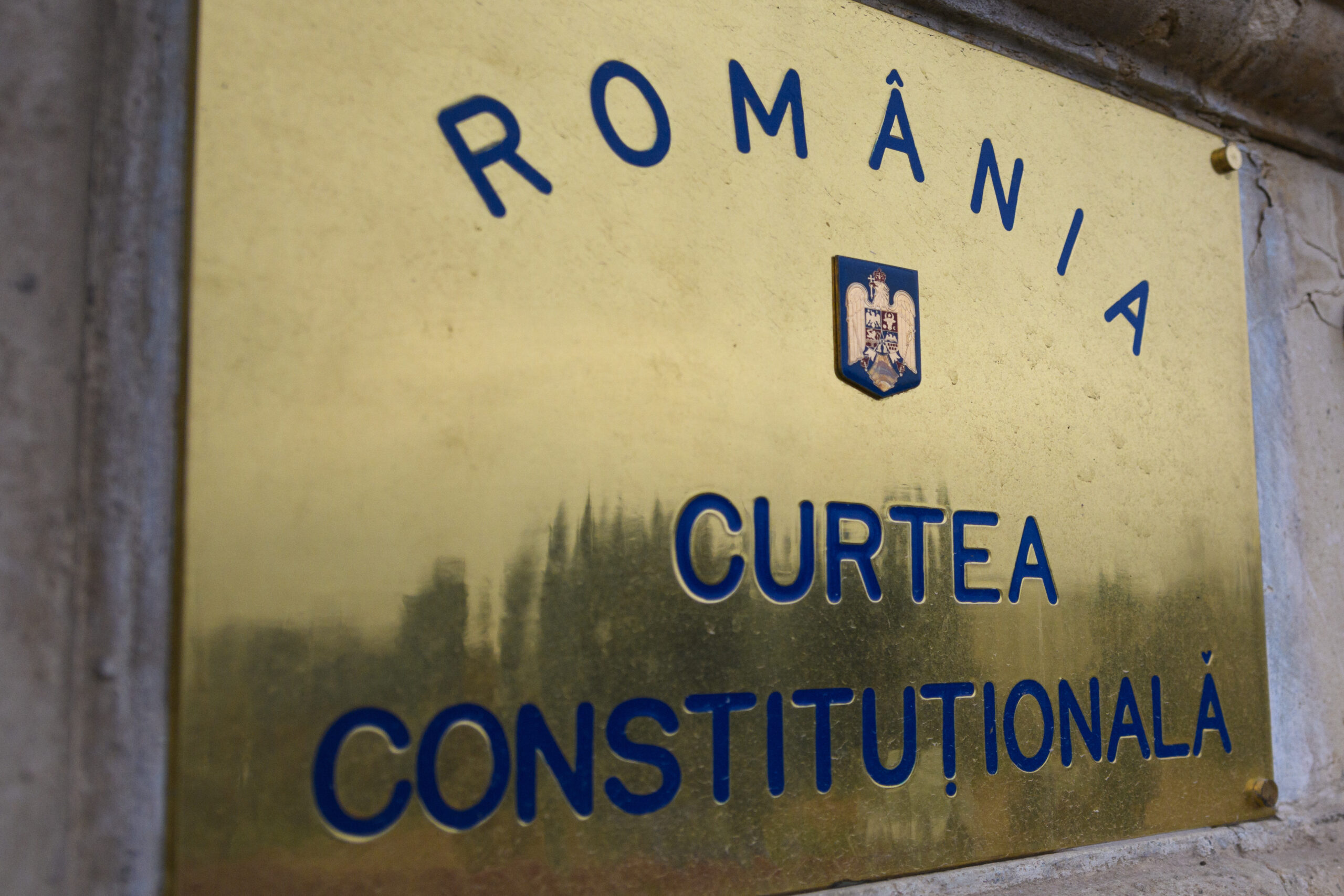 Curtea Constituțională constată un conflict constituțional între Parlament și Guvern în cazul ordonanței SAFE