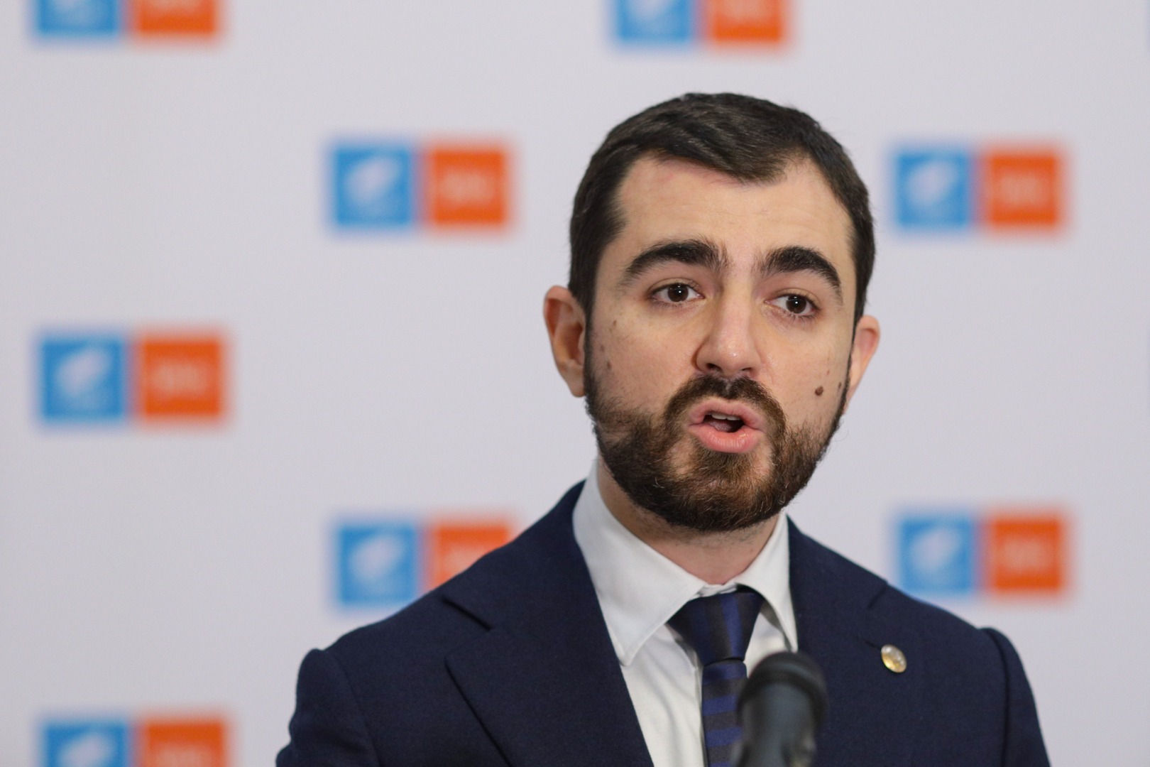 Afacere începută pe telefon, cu zero birocrație. Dar în Republica Moldova, anunță Claudiu Năsui