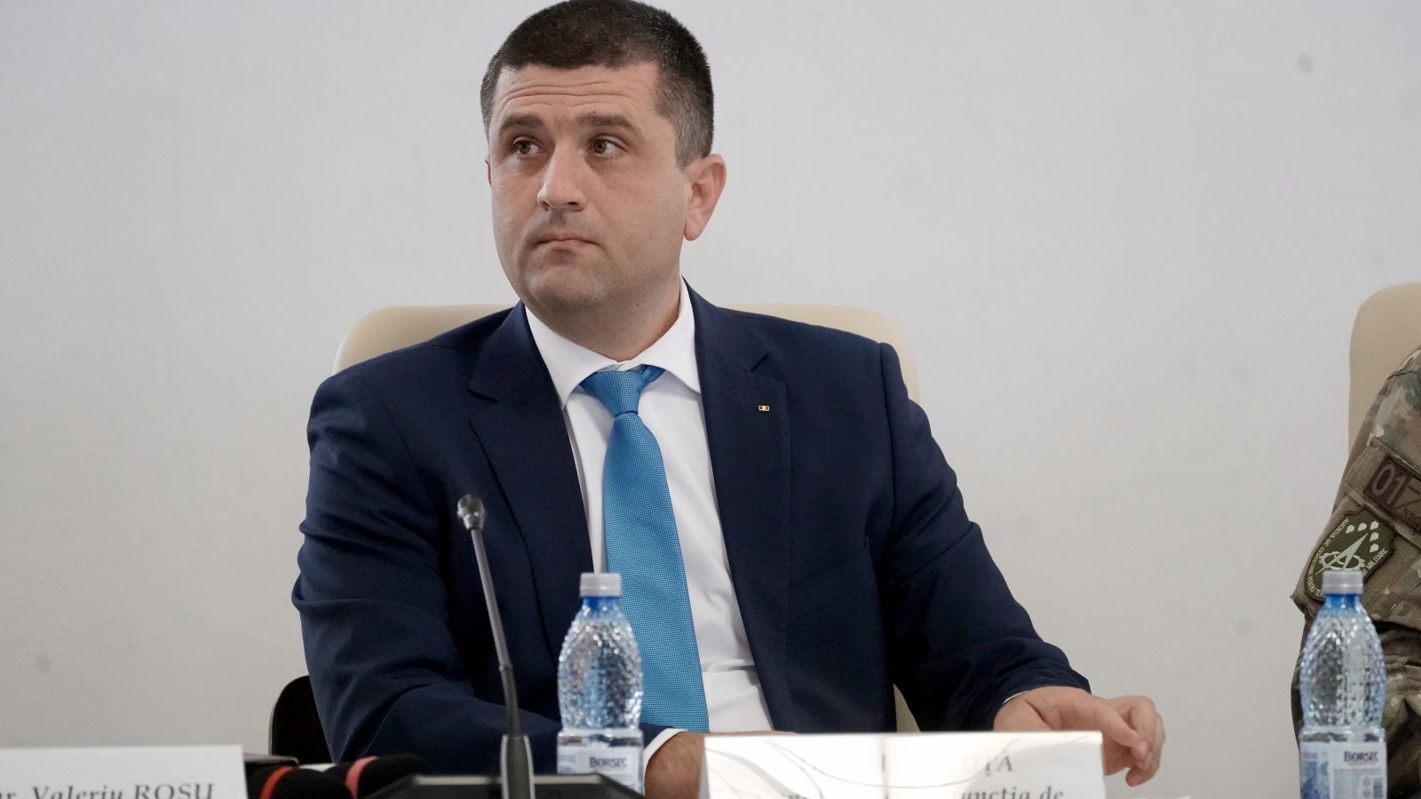 MApN a semnat contracte de aproape 10 milioane de lei cu Uzina Mecanică Sadu. Miruță: „Se poate ca fabricile critice pentru România să fie salvate”