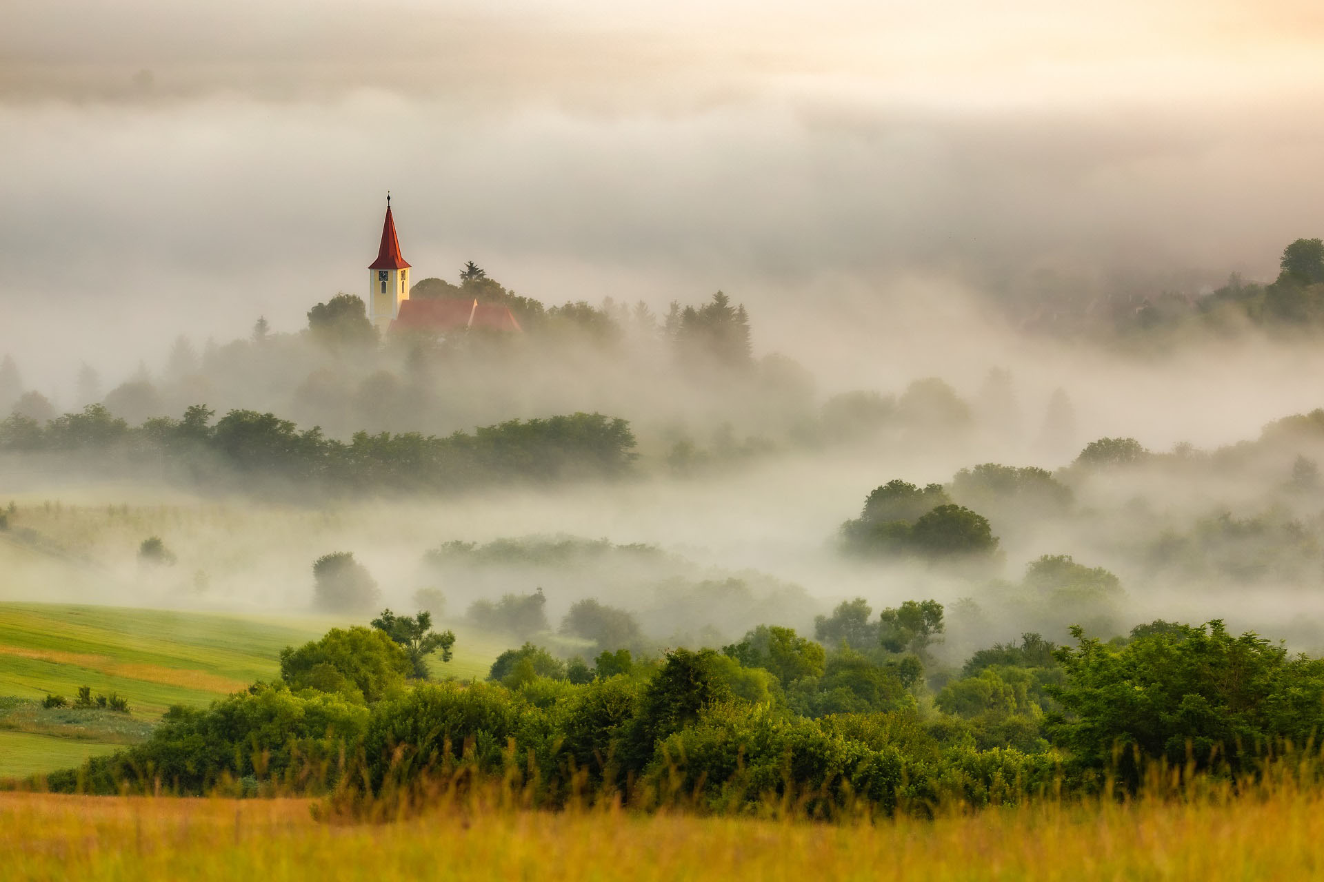 Sibiul propune ”autonomia” Transilvaniei în privința promovării turistice / ”Eforturile României în privința promovării internaționale nu sunt consistente și coerente” / Suntem depășiți de țări precum Bulgaria, Croația, Ungaria și Albania